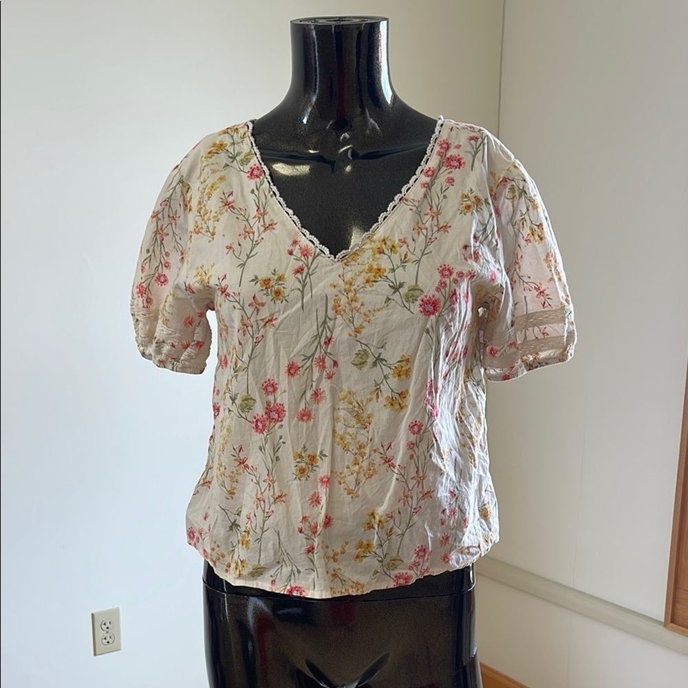 MNK Cream Floral Puff Sleeve Blouse with tie back
